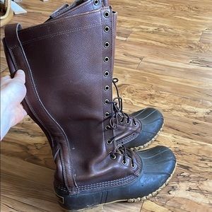 Tall leather LL bean boot hunting shoe waterproof